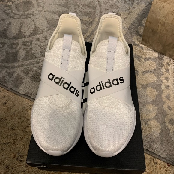 Shoes - Picture 3 of 9